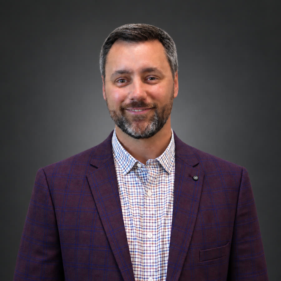 Caleb Lovell headshot